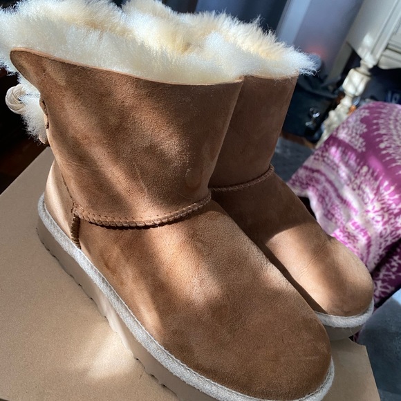 UGG Selene Suede Boot. - Picture 12 of 13
